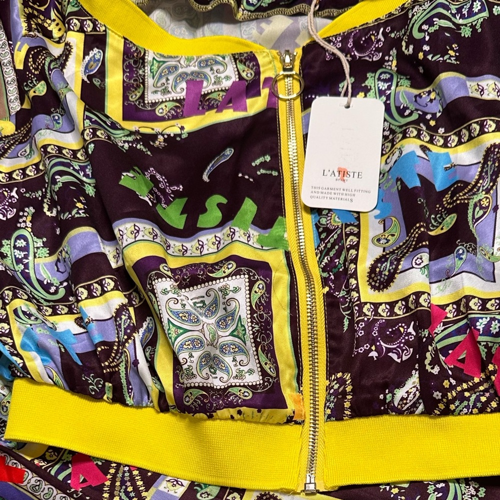 L'ATISTE Off-Shoulder Printed Jumpsuit with Yellow Trim - Picture 4 of 6